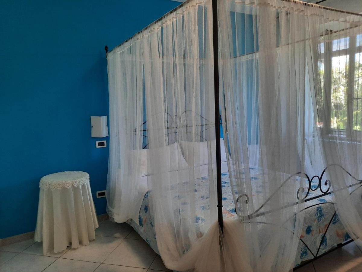Bed and Breakfast Il Casale Di Rodolfo Термоли Экстерьер фото