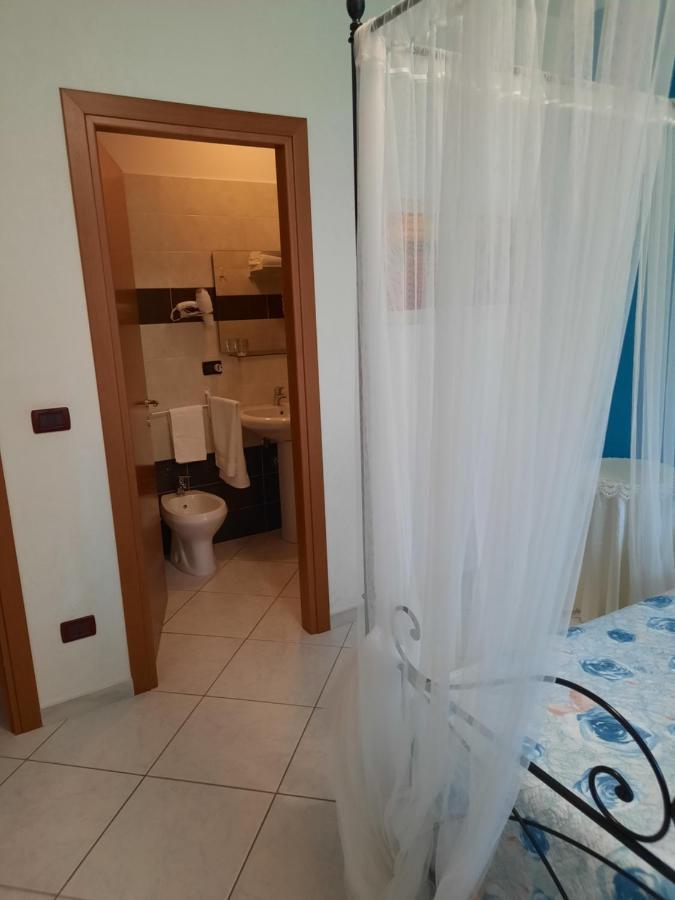 Bed and Breakfast Il Casale Di Rodolfo Термоли Экстерьер фото